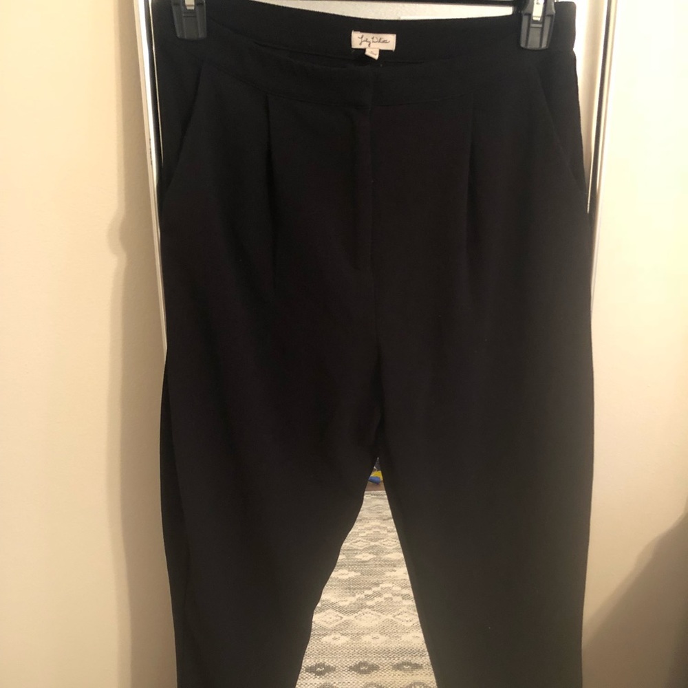 Black relaxed crop work pant